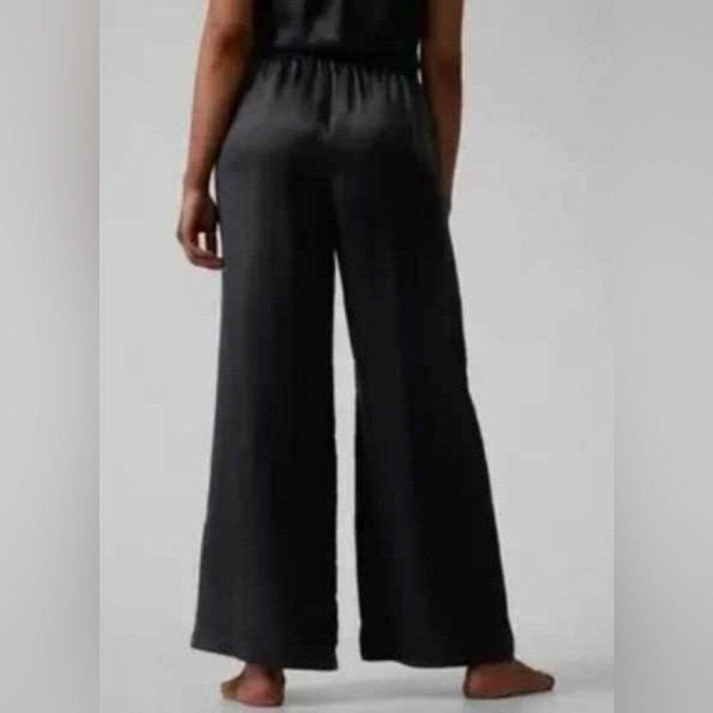 Athleta Calm Cool Sleep Pants - Picture 2 of 6